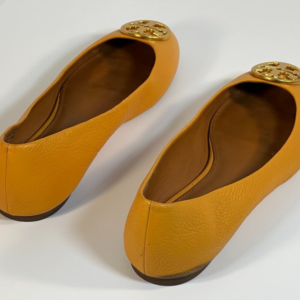 Tory Burch Size 9.5 Golden Flats - Picture 16 of 16
